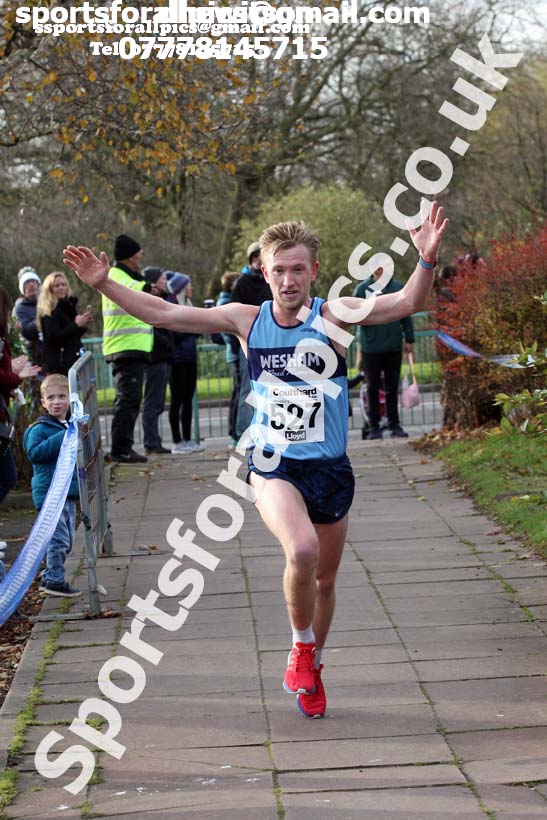 Brampton to Carlisle 10 Mile Road Race. Photo:  David T. Hewitson/Sports for All Pics